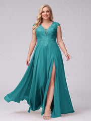 A-Line V-Neck Sleeveless Chiffon Long Plus Size Bridesmaid Dresses With Applique Split Side Aqua Blue