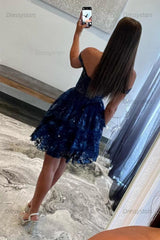 A-Line Black Homecoming Dresses Tiered Short Cocktail Dresses with Lace