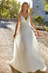 A Line Chiffon Wedding Dress With Court Train