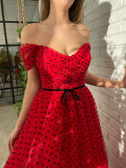 A Line Homecoming Dress Off Shoulder Tulle Burgundy Tea Length Short Party Cocktail Dress