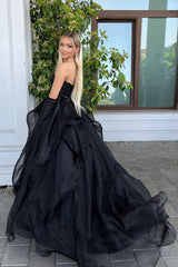 A Line Prom Dress Sweetheart Black Long Beaded Evening Dress