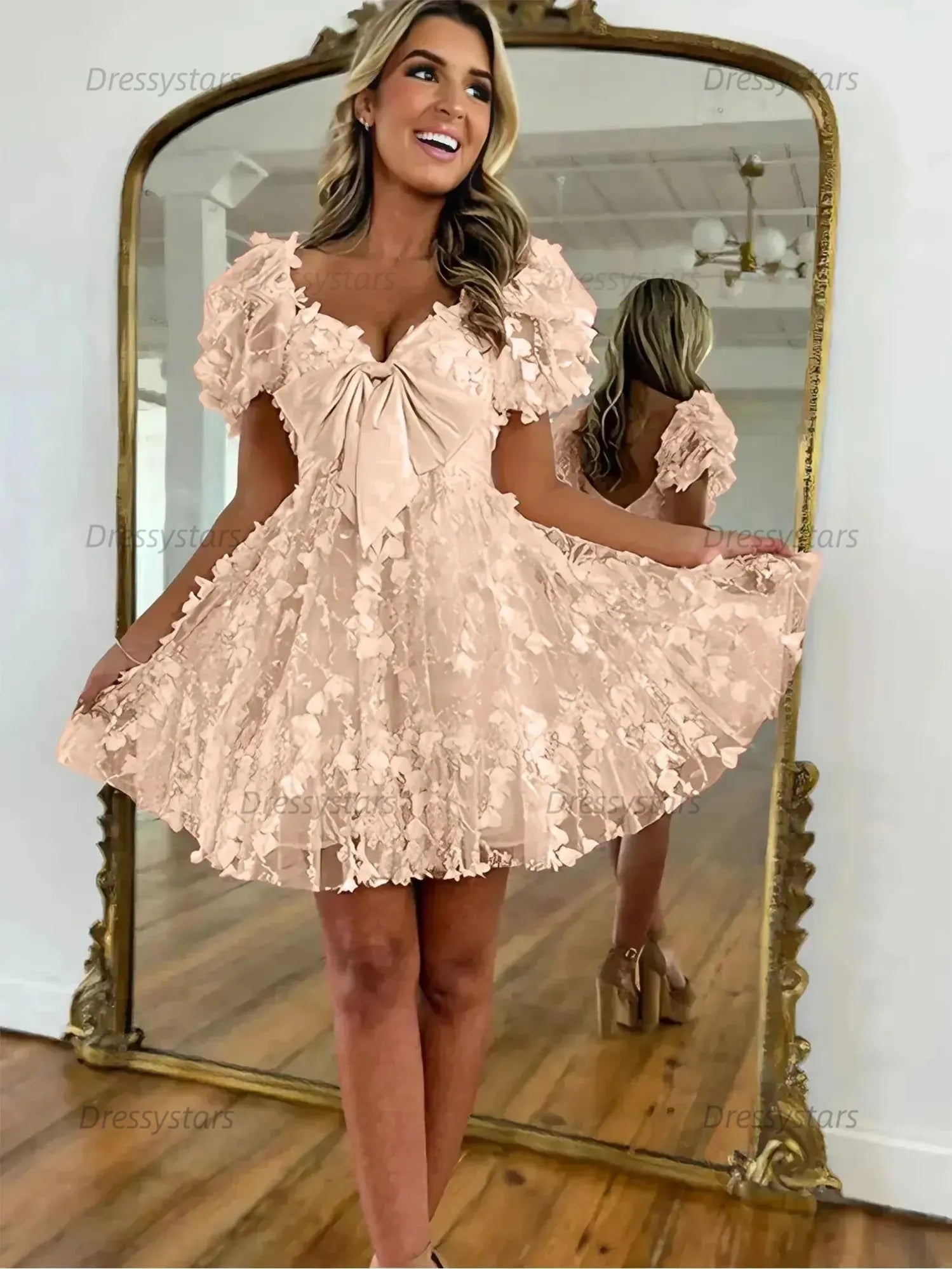 Dressystars A-Line Puff Sleeves Short Tulle Homecoming Dress With Bowknot