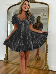 Dressystars A-Line Puff Sleeves Short Tulle Homecoming Dress With Bowknot
