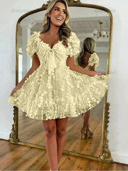 Dressystars A-Line Puff Sleeves Short Tulle Homecoming Dress With Bowknot