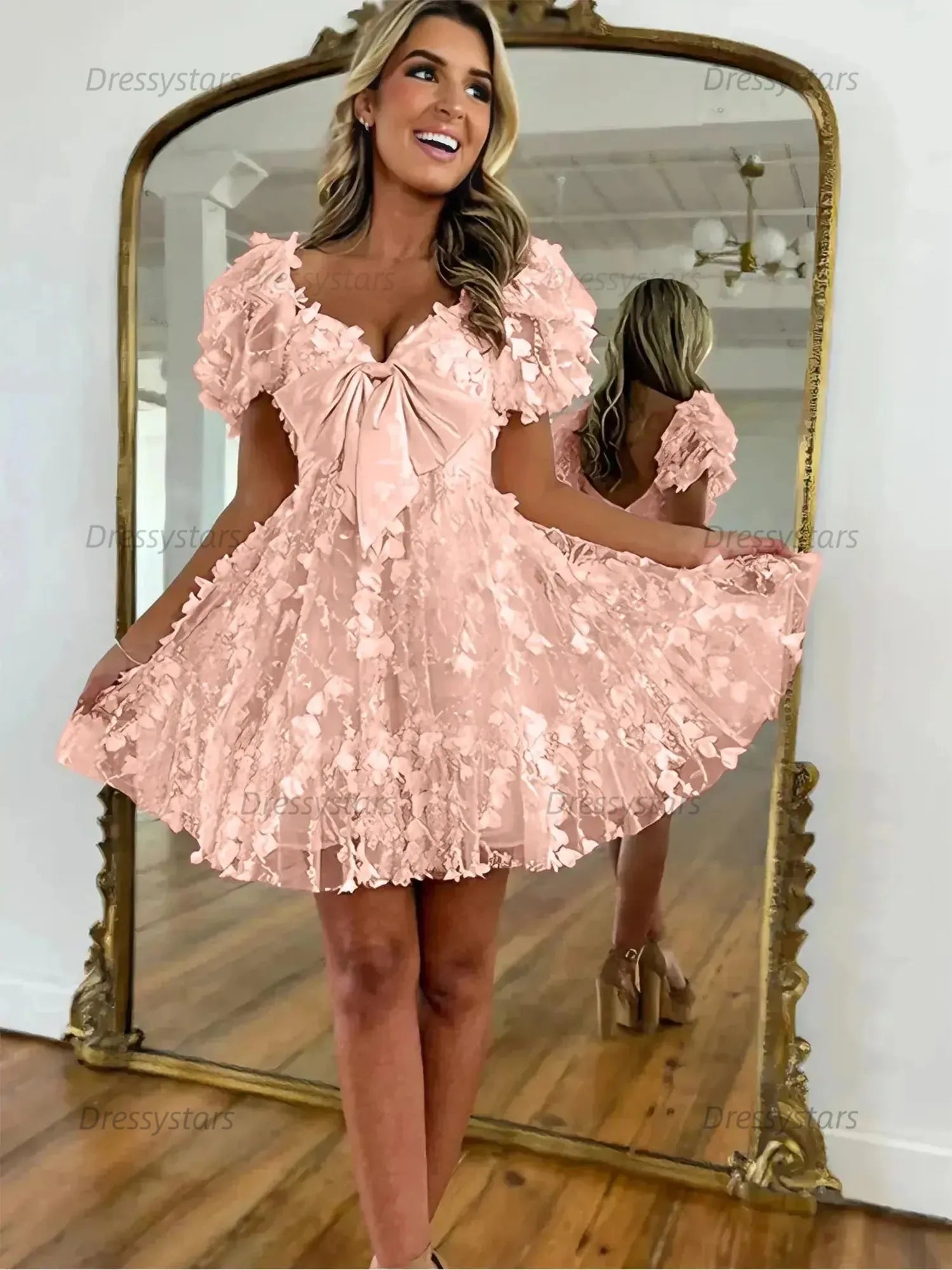 Dressystars A-Line Puff Sleeves Short Tulle Homecoming Dress With Bowknot