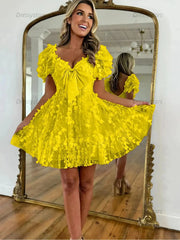 Dressystars A-Line Puff Sleeves Short Tulle Homecoming Dress With Bowknot