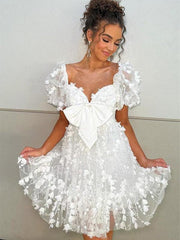 A-Line Puff Sleeves Short Tulle Homecoming Dress With Bowknot