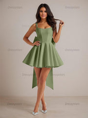 Dressystars A-Line Square Neck Pleated Homecoming Dresses Mini Cocktail Dress with Bow