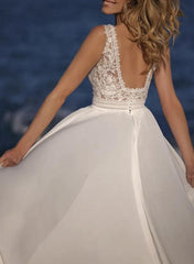 A Line Square Neckline Sleeveless Sweep Train Chiffon/Lace Wedding Dress