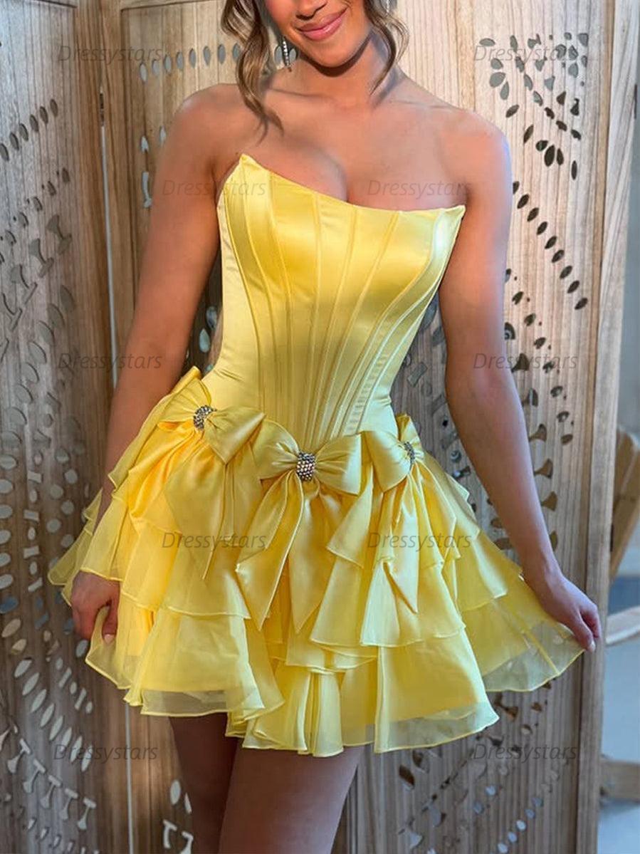 Dressystars A-Line Strapless Short Satin Homecoming Dress With Bowknot