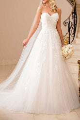 A Line Strapless Sleeveless Tulle Lace Court Train Wedding Dress With Appliques Lace