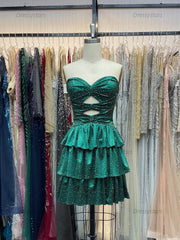 Dressystars A Line Strapless Sweetheart Satin Homecoming Dress with Keyhole