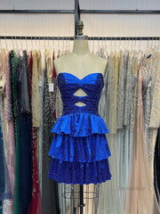 Dressystars A Line Strapless Sweetheart Satin Homecoming Dress with Keyhole