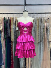 Dressystars A Line Strapless Sweetheart Satin Homecoming Dress with Keyhole