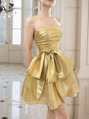 Dressystars A-Line Strpless Straight Bow Short Homecoming Dress