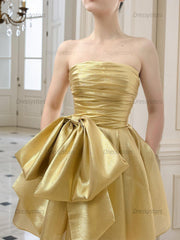 Dressystars A-Line Strpless Straight Bow Short Homecoming Dress