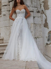 A Line Sweetheart Sleeveless Chapel Train Lace Tulle Wedding Dress with Beading and Flowers