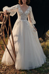 A Line V Neck Long Sleeves Lace/Tulle Wedding Dress
