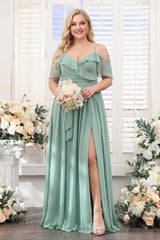 A-Line V-Neck Spaghetti Straps Chiffon Plus Size Bridesmaid Dresses with Pockets