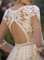 A Line V Neck Wedding Dress With 3/4 Sleeves Lace/Tulle Appliques Lace/Back Hole