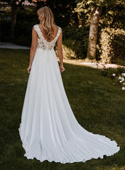 A Line V neck Sleeveless Court Train Chiffon/Lace Wedding Dress With Lace