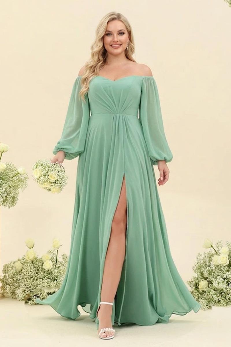A-Line/Princess Sweetheart Floor-Length Long Plus Size Bridesmaid Dresses with Split Side & Ruffles