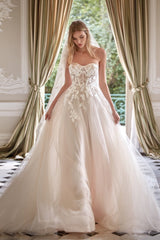 Dressystars A Line Wedding Dress Sweetheart Floor Length Bridal Gown with Lace Appliques