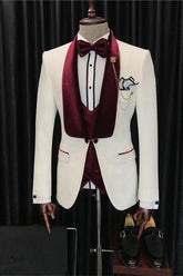 Arrival White Velvet Shawl Lapel 3 Piece Wedding Suit