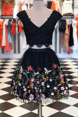 Black Homecoming Dress Two Piece Lace Short Party Cocktail Dress