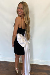 Black Tight Homecoming Dresses Spaghetti Straps Short Cocktail Dresses With Bow