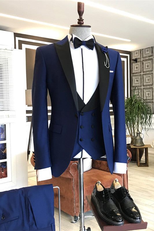 Blue Peaked Lapel 3 Piece Close Fitting Prom Suit