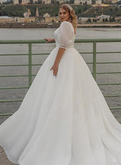 Boho Ball Gown V Neck Organza Wedding Dress With Lace Appliques Sleeves
