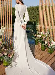 Boho Square Neckline Wedding Dress With Long Sleeves and Chiffon Court Train