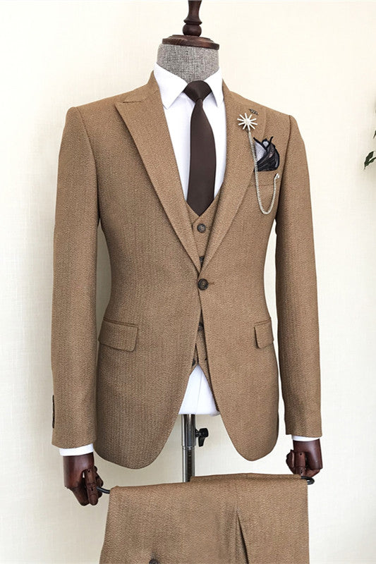 Brown Peaked Lapel Three Piece Business Suit