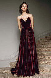 Dressystars Burgundy A-Line Sweetheart Maxi Velvet Prom Dress