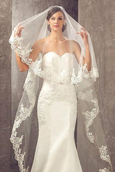 White Long Wedding Veil with Lace