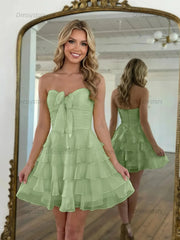 Dressystars Chiffon A Line Tiered Short Homecoming Dress with Ruffles