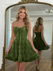Dressystars Chiffon A Line Tiered Short Homecoming Dress with Ruffles