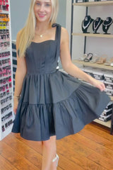 Dressystars A-Line Black Homecoming Dress Adjustable Straps Corset Short Prom Dress with Ruffles