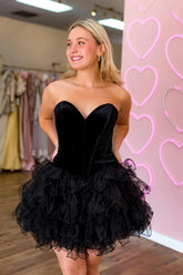 Dressystars A-Line Black Homecoming Dress Strapless Velvet Short Corset Prom Dress with Ruffles