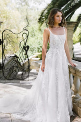 Dressystars A Line Lace Scoop Sleeveless White Wedding Dress Bridal Gown With Appliques