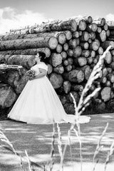 Dressystars A Line Plus Size Wedding Dress Off the Shoulder Lace Up Bridal Gown