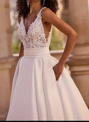 Dressystars A Line V Neck Sleeveless Sweep Train Satin Wedding Dress with Appliques