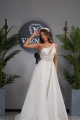 Dressystars A Line Wedding Dress One Shoulder Sleeveless Appliques Tulle Bridal Gown with Panel Train