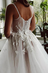 Dressystars A Line Wedding Dress Spaghetti Straps Tulle Lace Bridal Gown With Slit