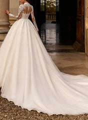 Dressystars Ball Gown High Neck Long Sleeves Chapel Train Satin Tulle Organza Wedding Dress with Appliques