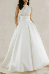 Dressystars Ball Gown High Neck Sleeveless Chapel Train Lace Wedding Dress with Bow and Pockets