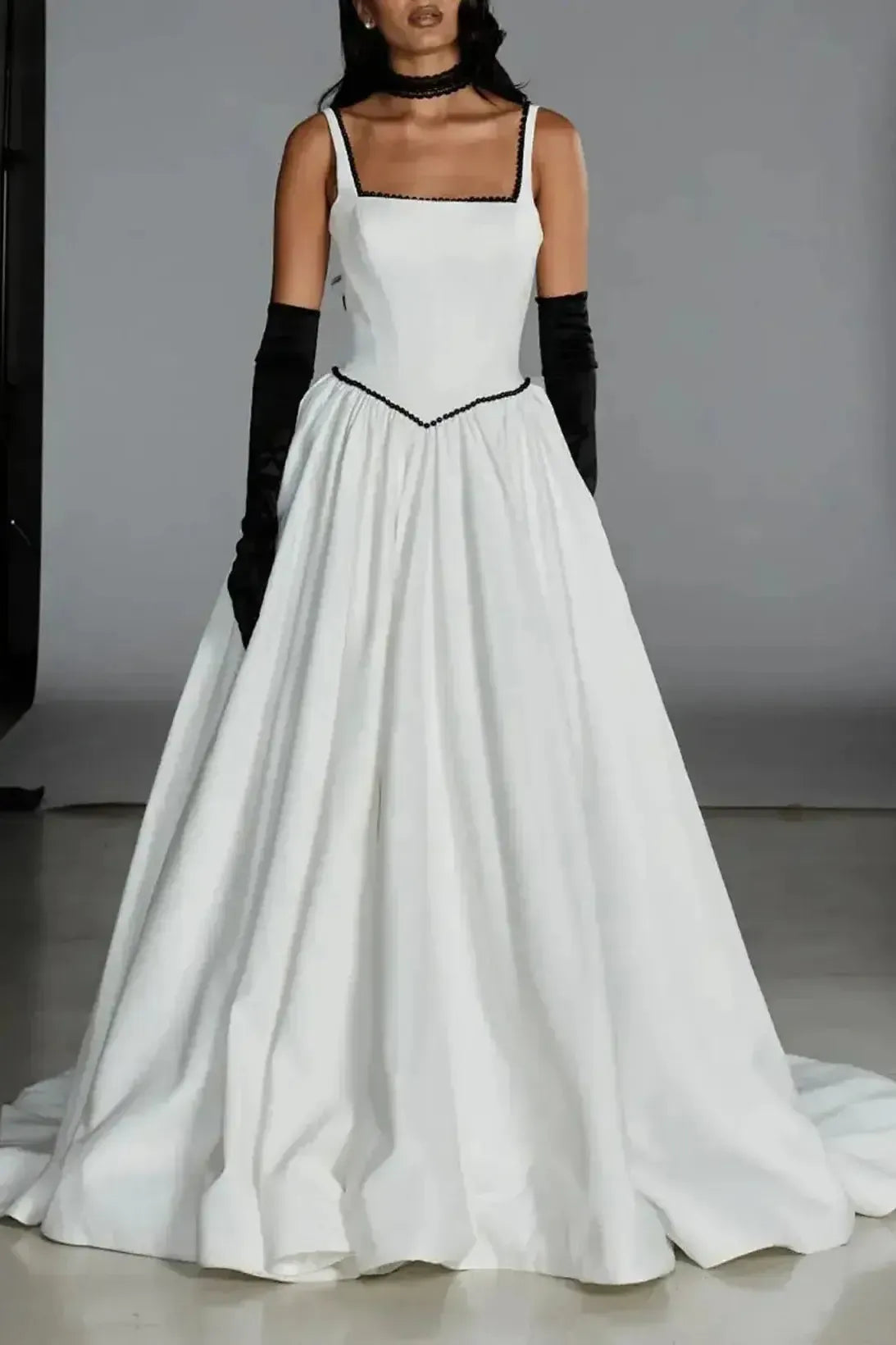 Dressystars Ball Gown Off the Shoulder Sleeveless Chapel Train Satin Wedding Dress with Bow