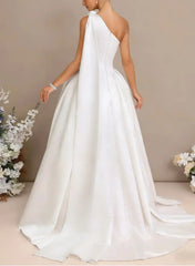 Dressystars Ball Gown One Shoulder Sleeveless Chapel Train Satin Wedding Dress with Bow