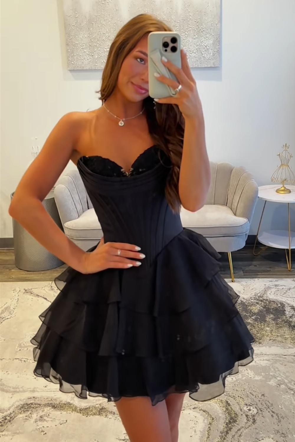Dressystars Black Corset A Line Homecoming Dresses Short Cocktail Dresses With Ruffles